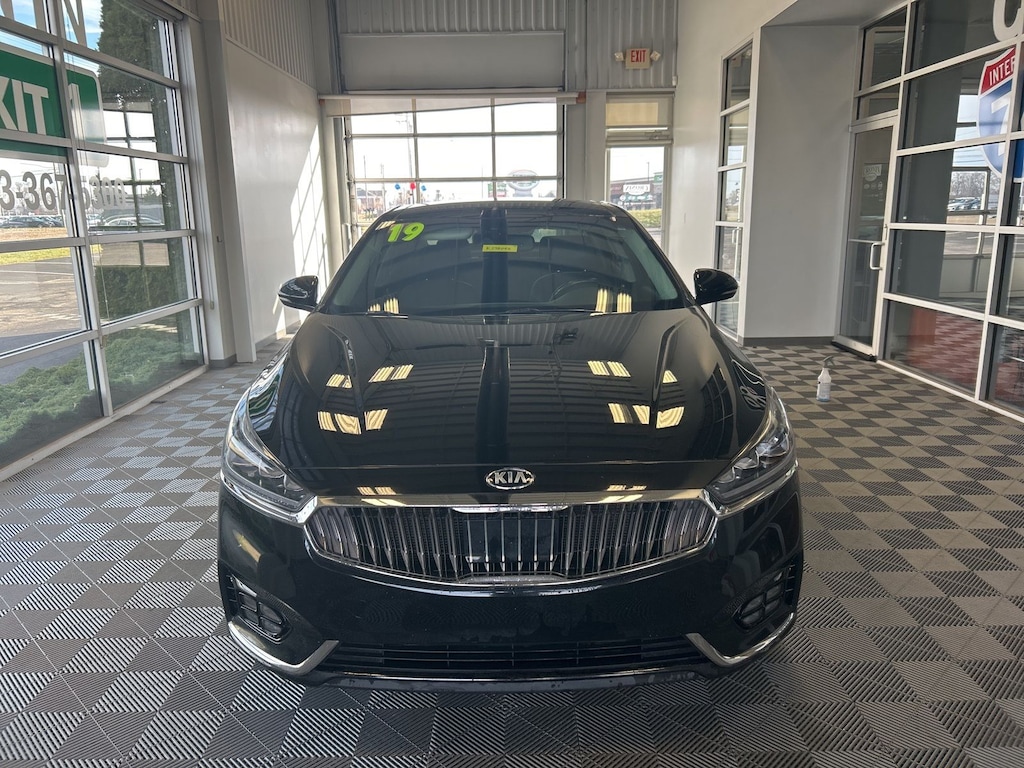Used 2019 Kia Cadenza Technology Sedan