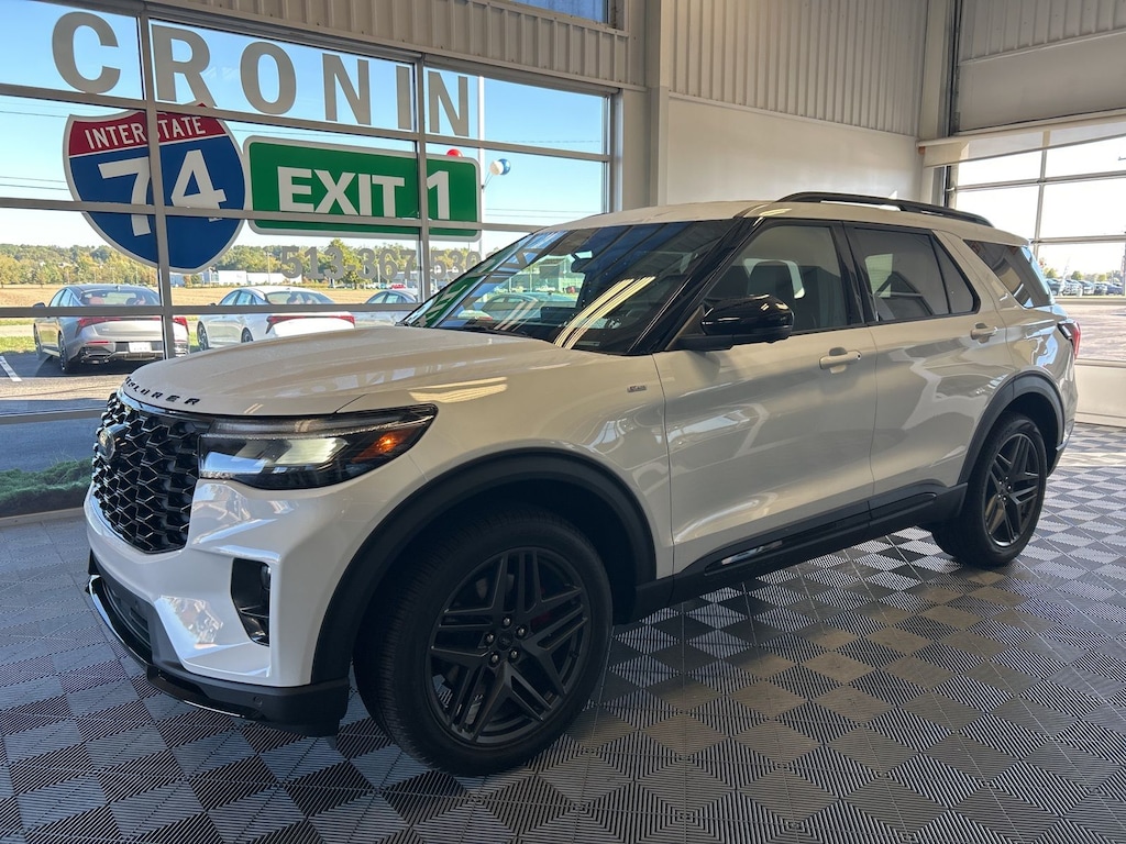 New 2025 Ford Explorer ST-Line SUV