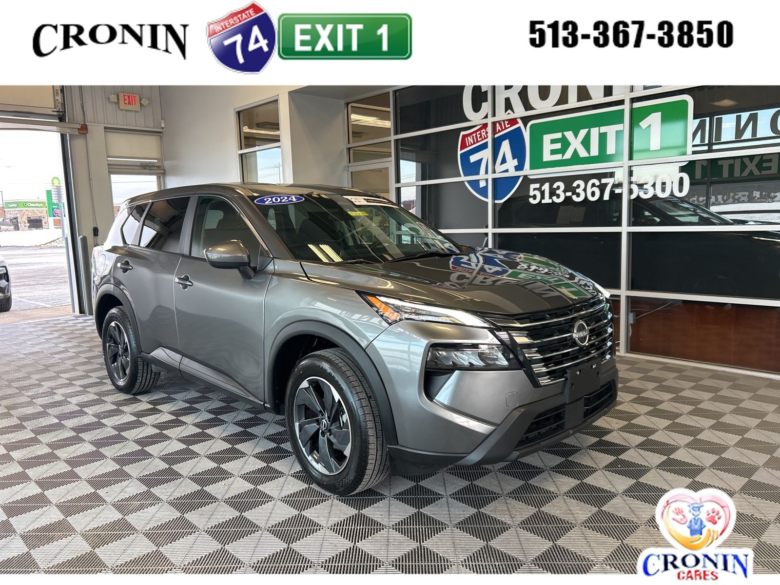 2024 Nissan Rogue SV's photo