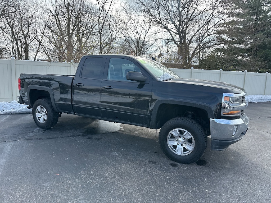 Used 2018 Chevrolet Silverado 1500 LT Truck