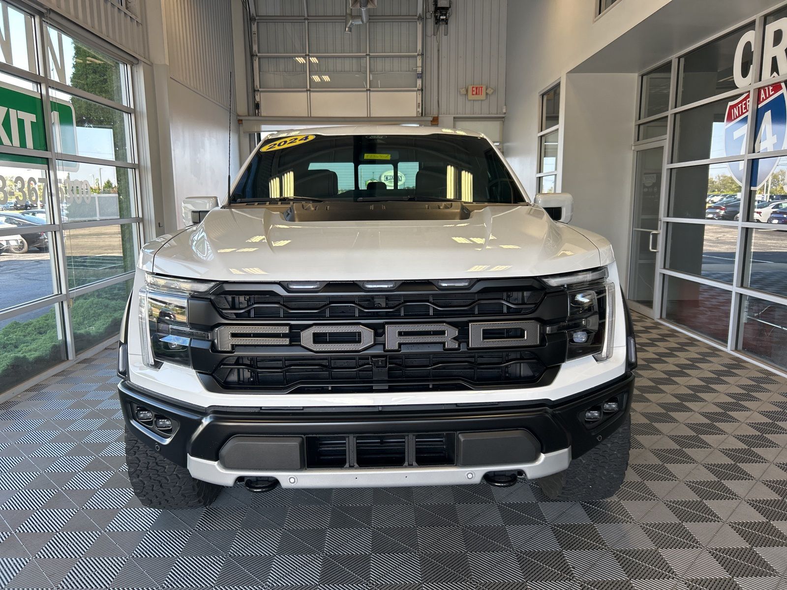 2024 Ford F-150 Raptor photo 2
