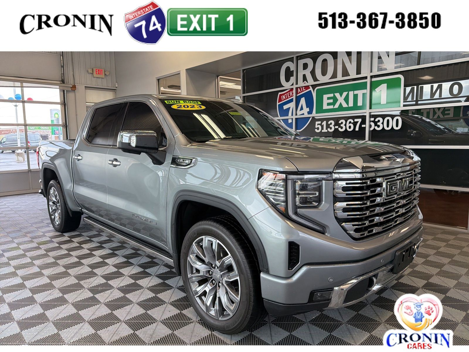 2023 GMC Sierra 4WD Crew Cab Short Box Denali's photo