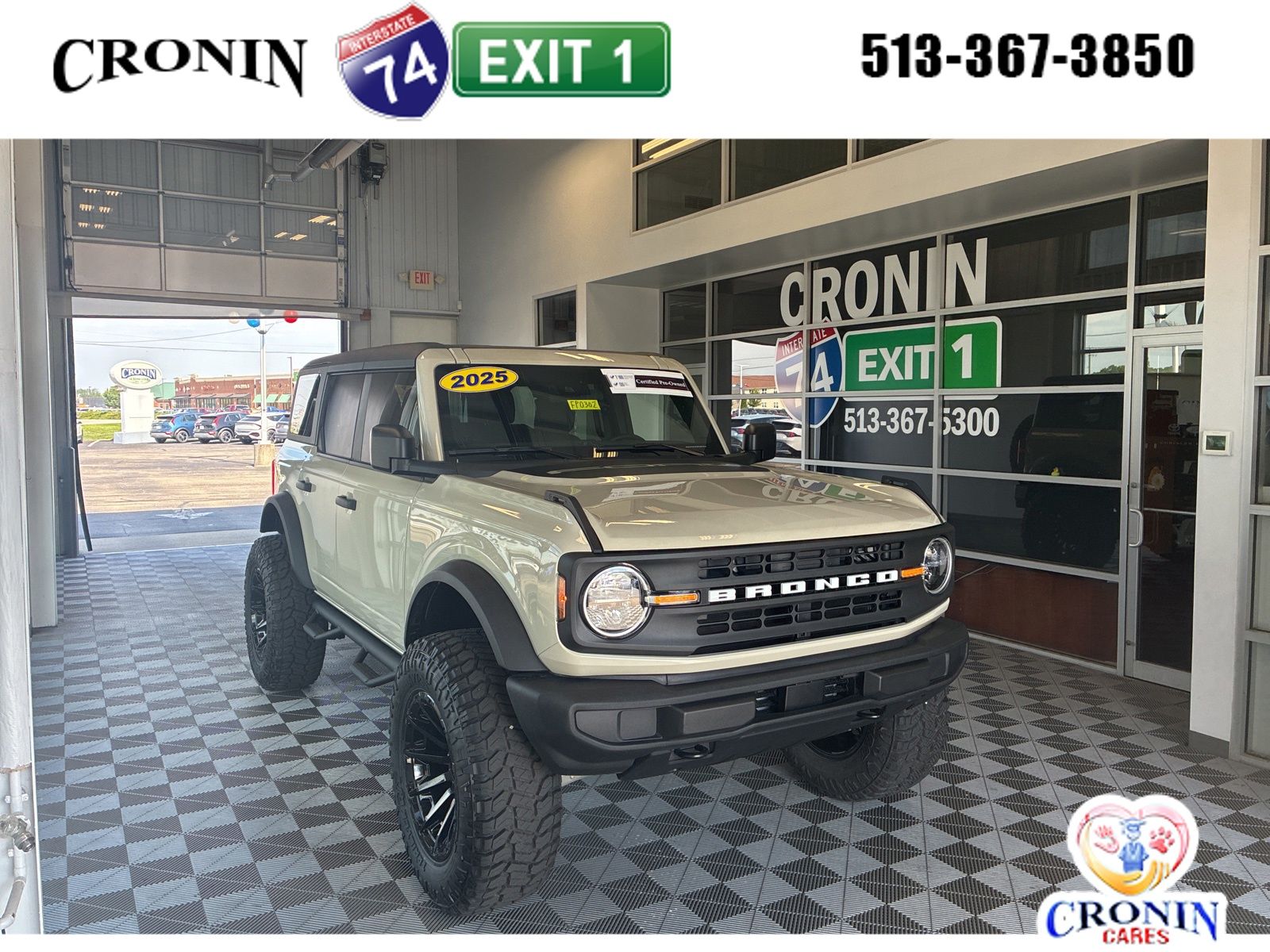 2025 Ford Bronco Base 4x4's photo