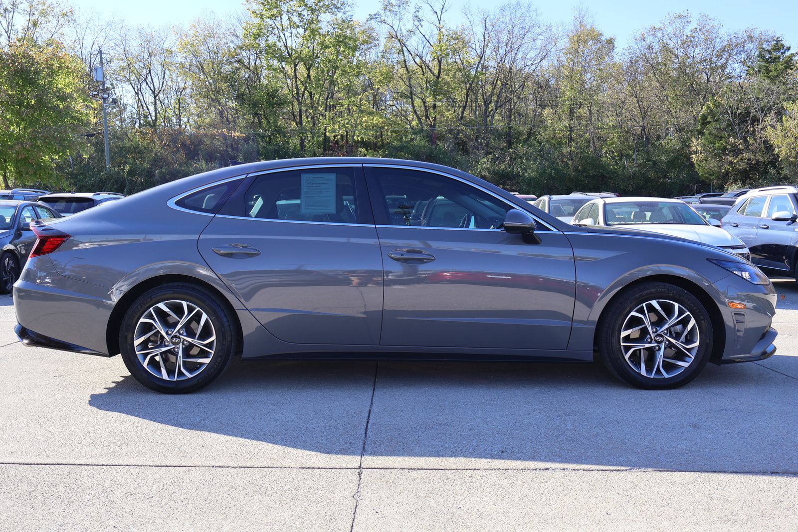 2023 Hyundai Sonata SEL photo 4