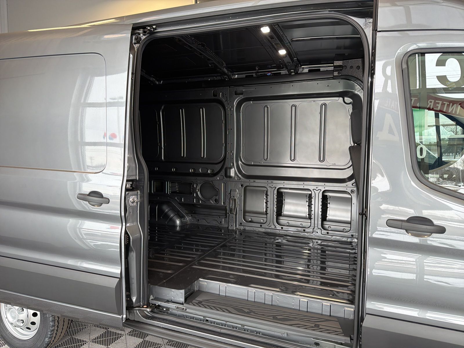 2026 Ford Transit Van Base - Photo 11