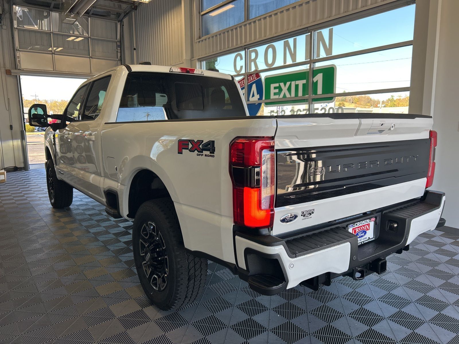 2026 Ford F-250 Platinum photo 2