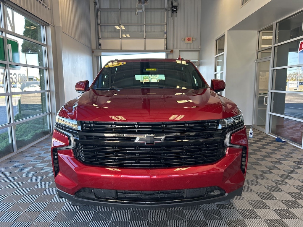 Used 2023 Chevrolet Suburban RST SUV