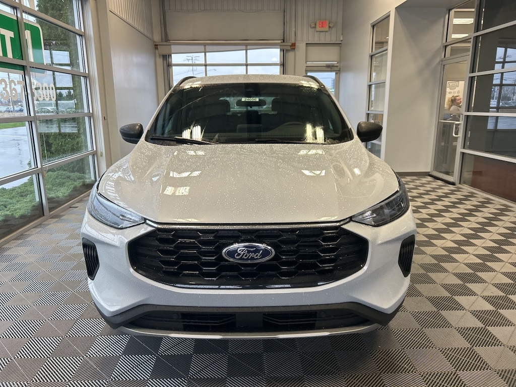 New 2026 Ford Escape ST-Line SUV