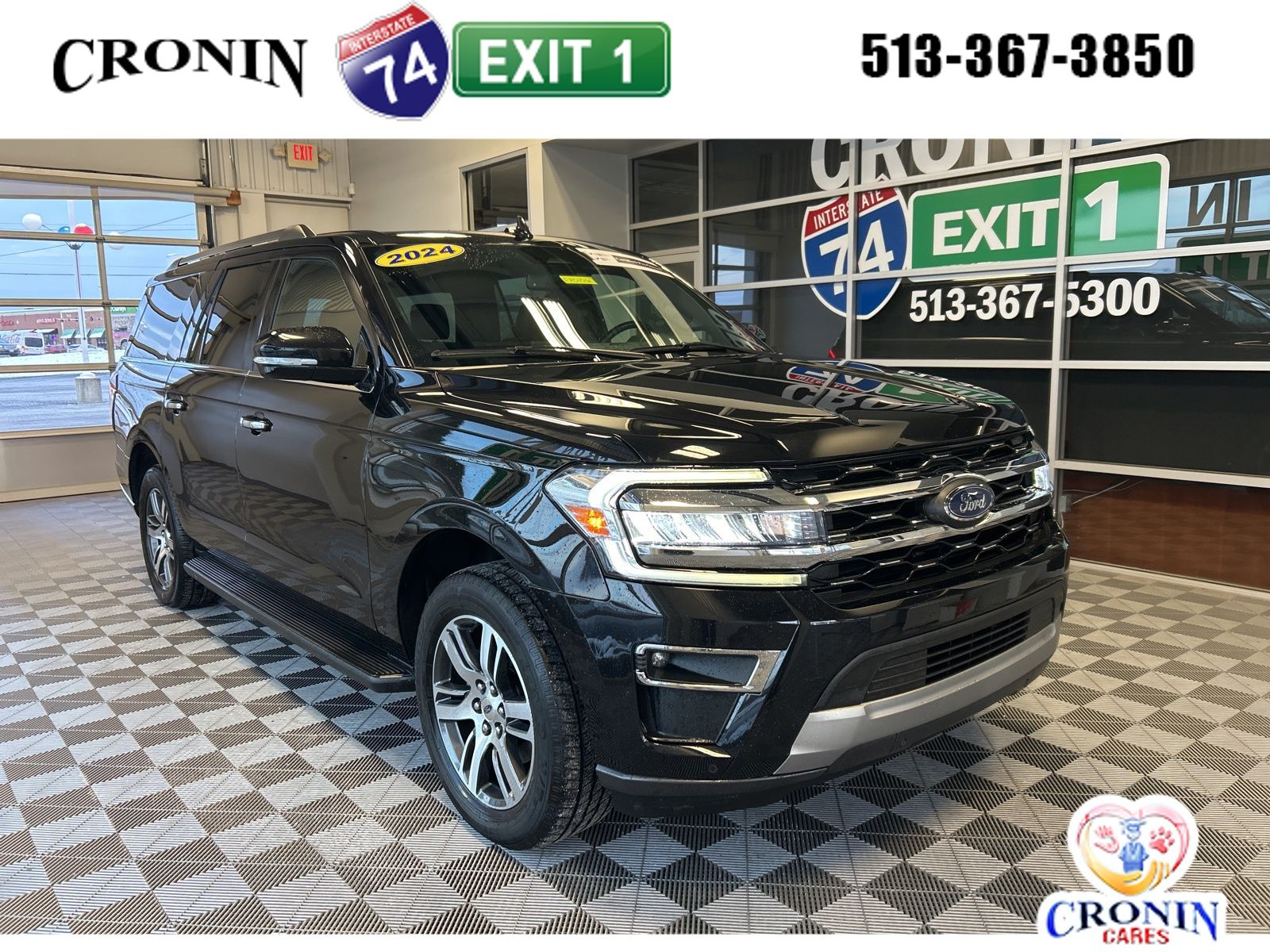 2024 Ford Expedition Limited's photo