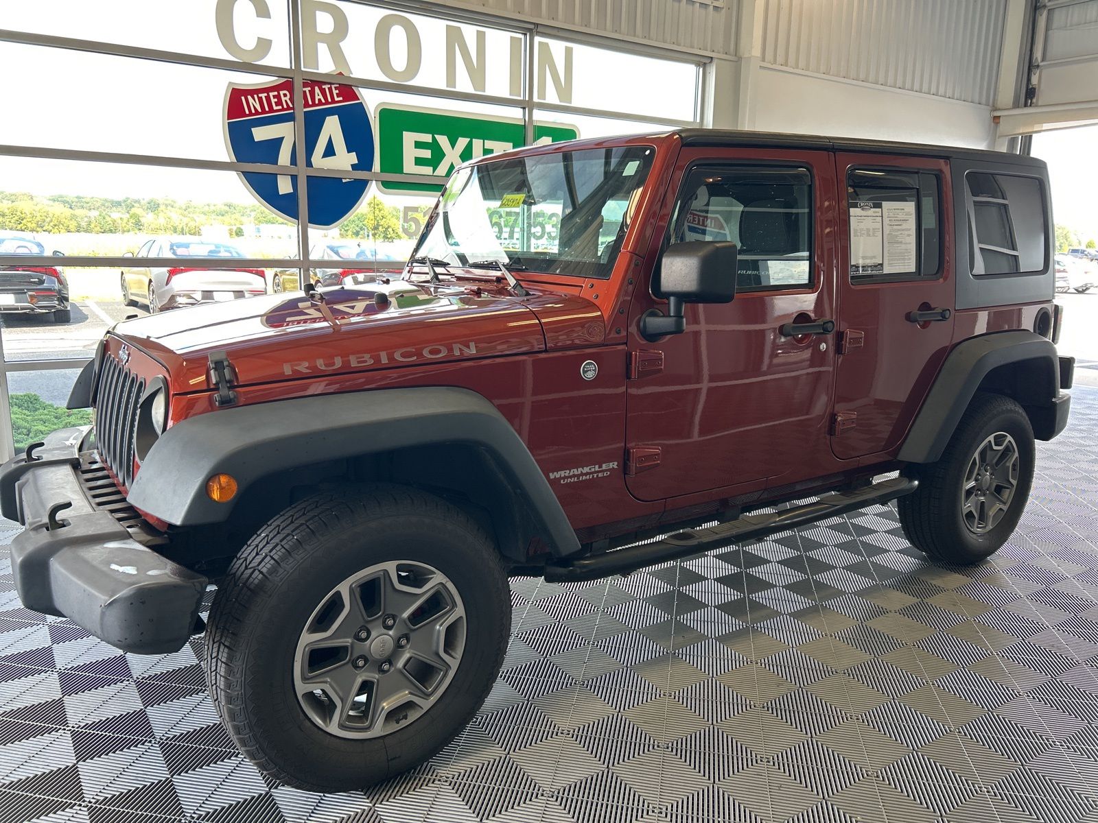 2014 Jeep Wrangler Unlimited Rubicon photo 3