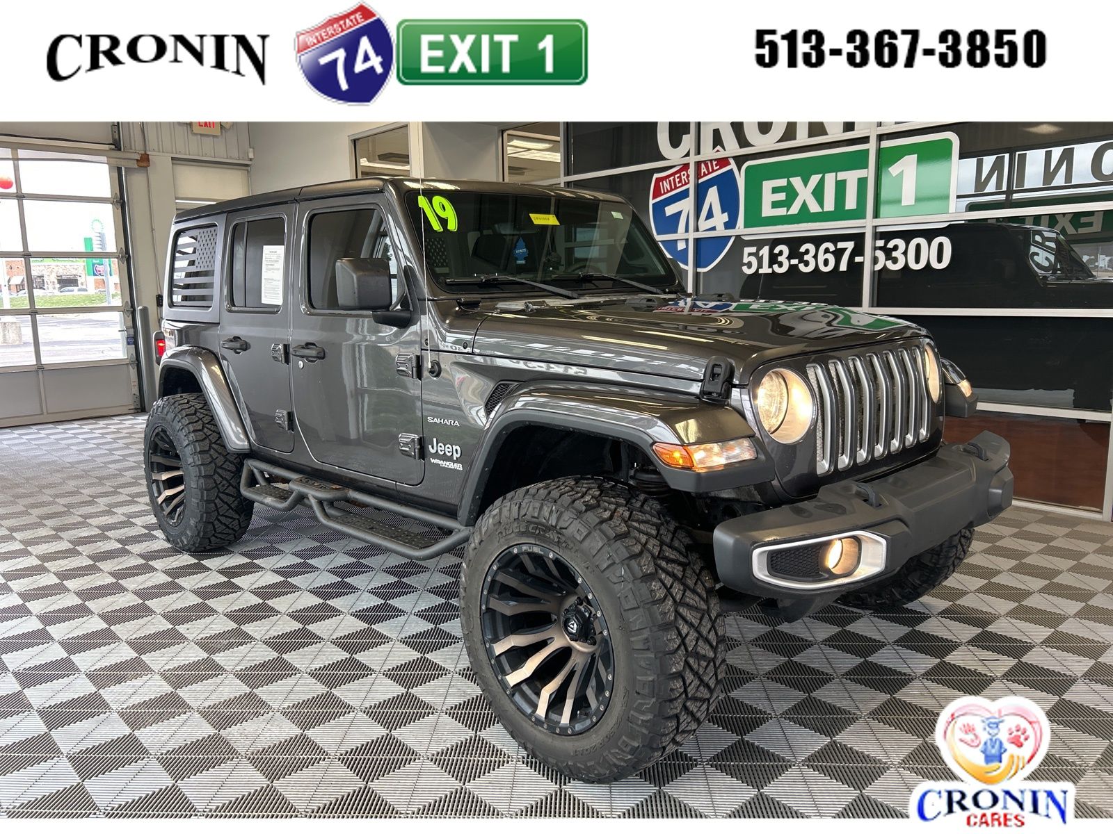 2019 Jeep Wrangler Unlimited Sahara's photo