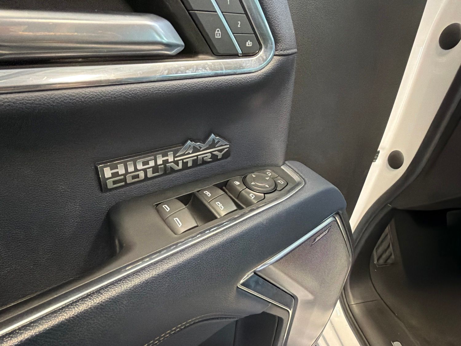 2023 Chevrolet Silverado 1500 High Country - Photo 13