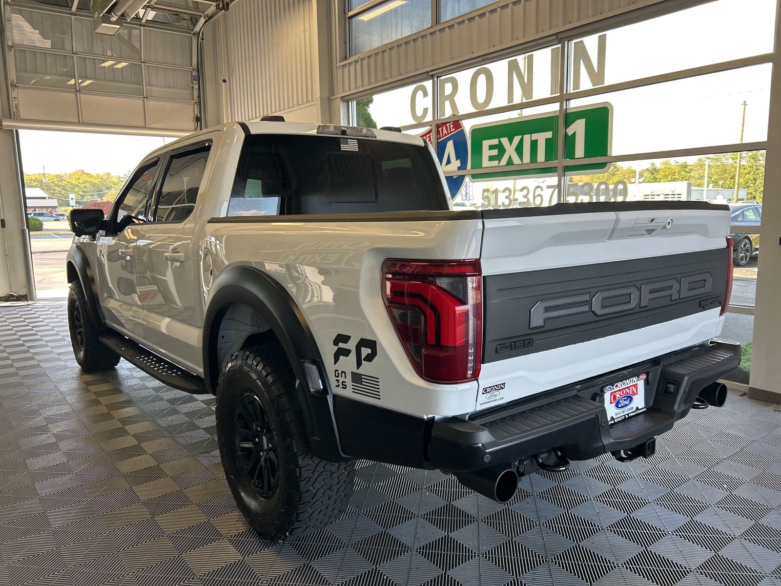 2024 Ford F-150 Raptor photo 4