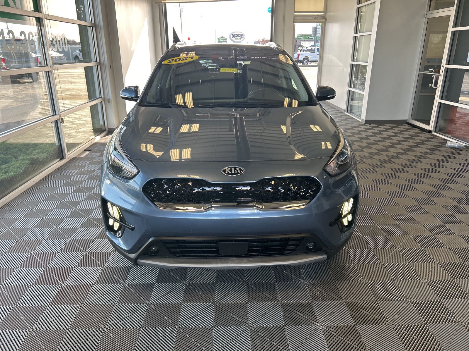 Used 2021 Kia Niro EX with VIN KNDCD3LD1M5485369 for sale in Harrison, OH