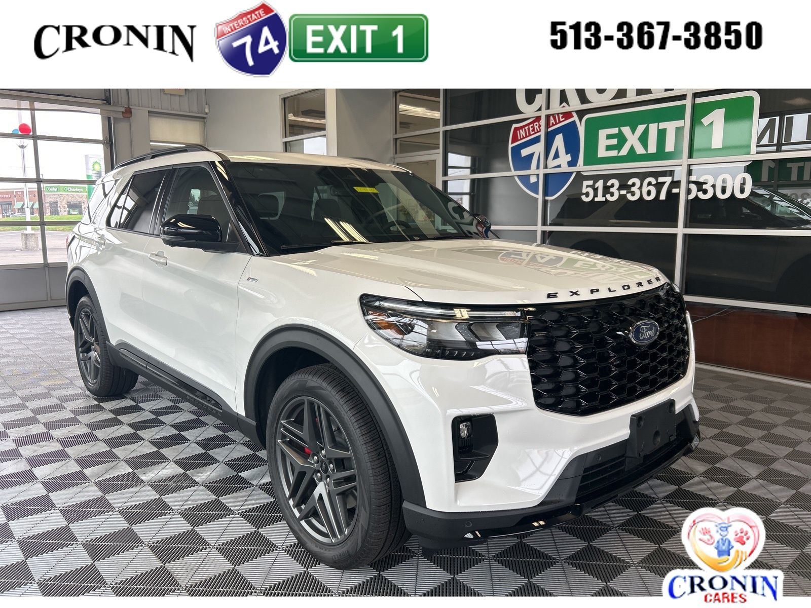 2026 Ford Explorer ST-LINE's photo