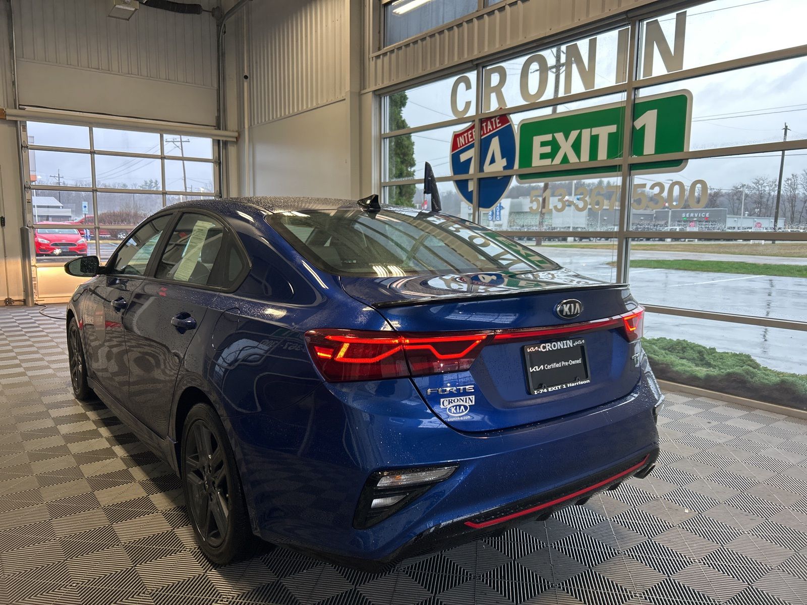 2021 Kia Forte GT-Line photo 4