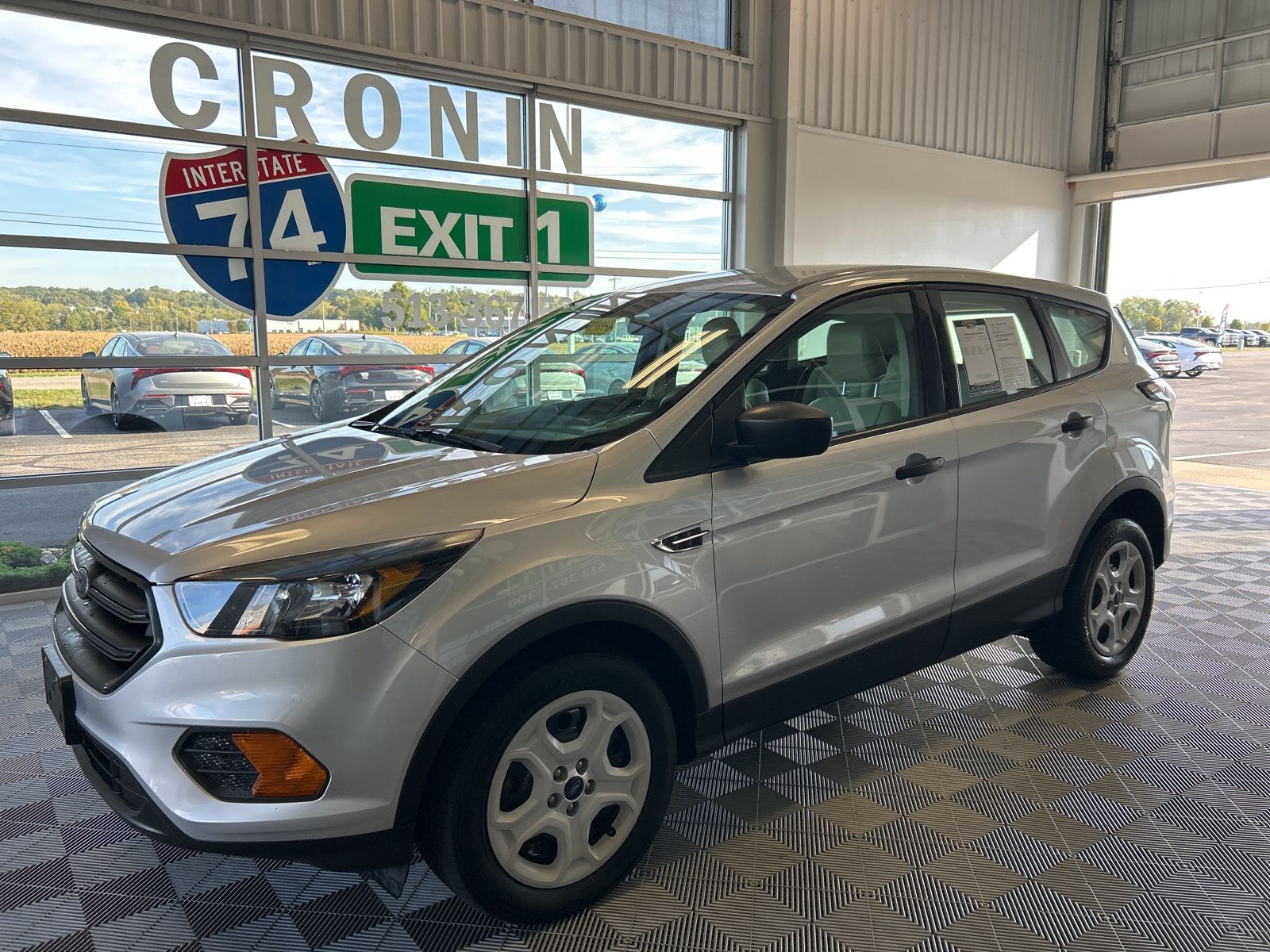 2018 Ford Escape S photo 2