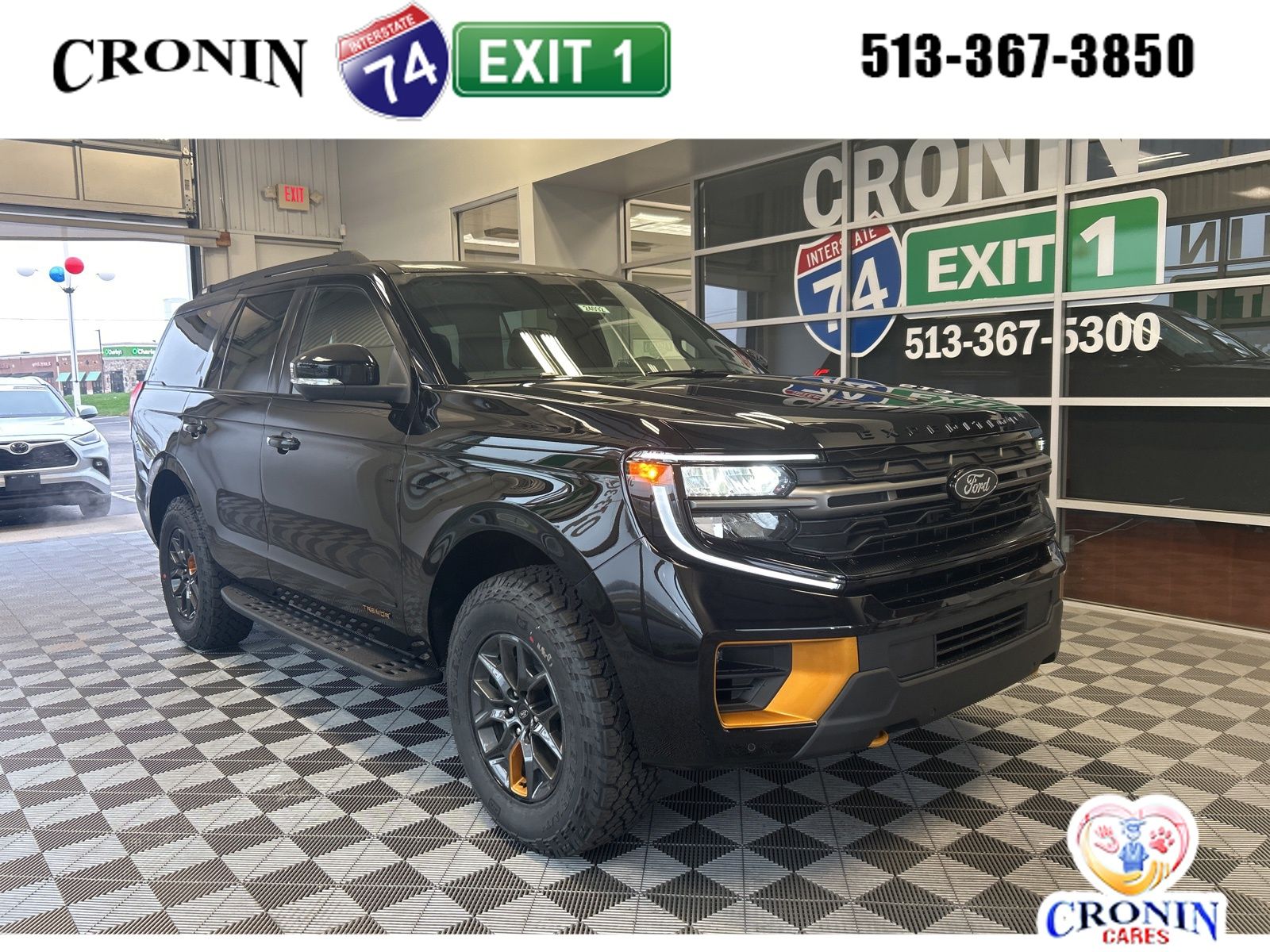 2025 Ford Expedition Tremor's photo