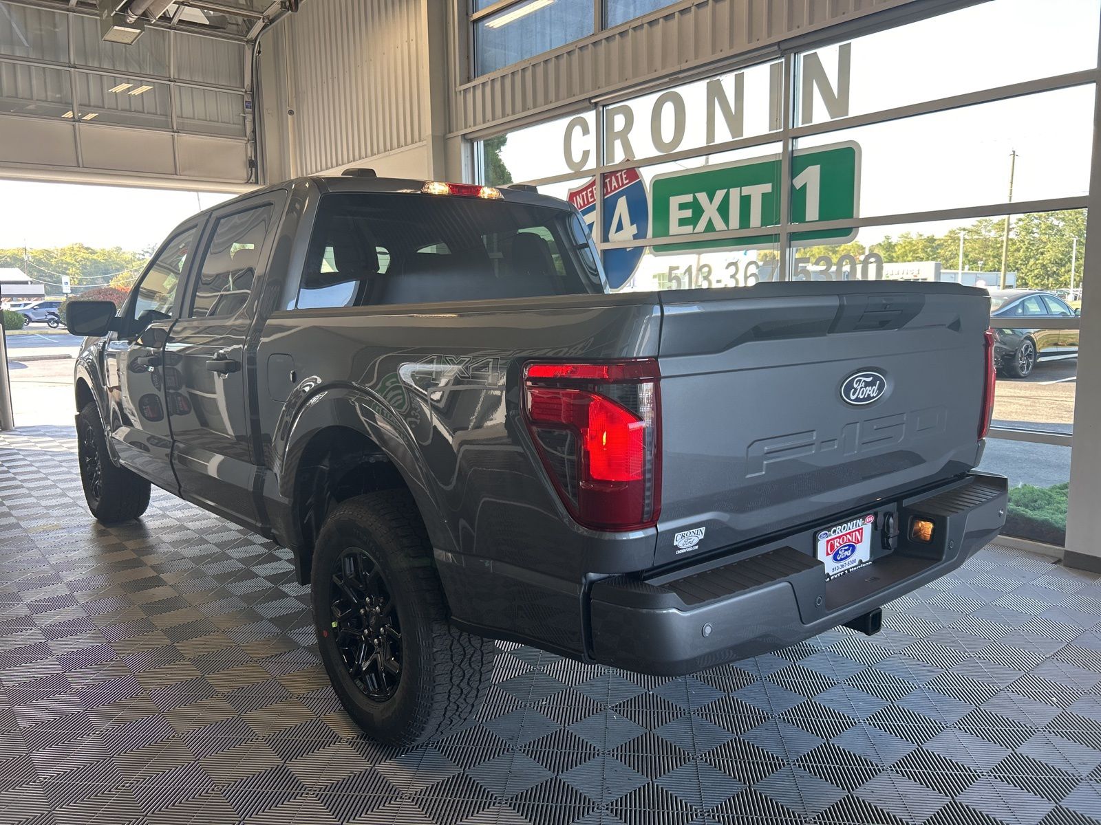 2025 Ford F-150 STX photo 4