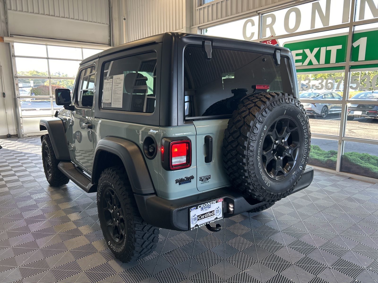 2023 Jeep Wrangler Sport Willys photo 4