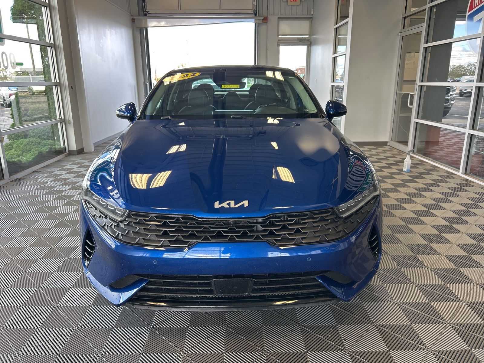 2022 Kia K5 EX photo 2