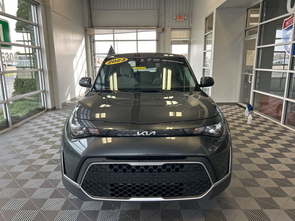 Certified 2023 Kia Soul LX Hatchback
