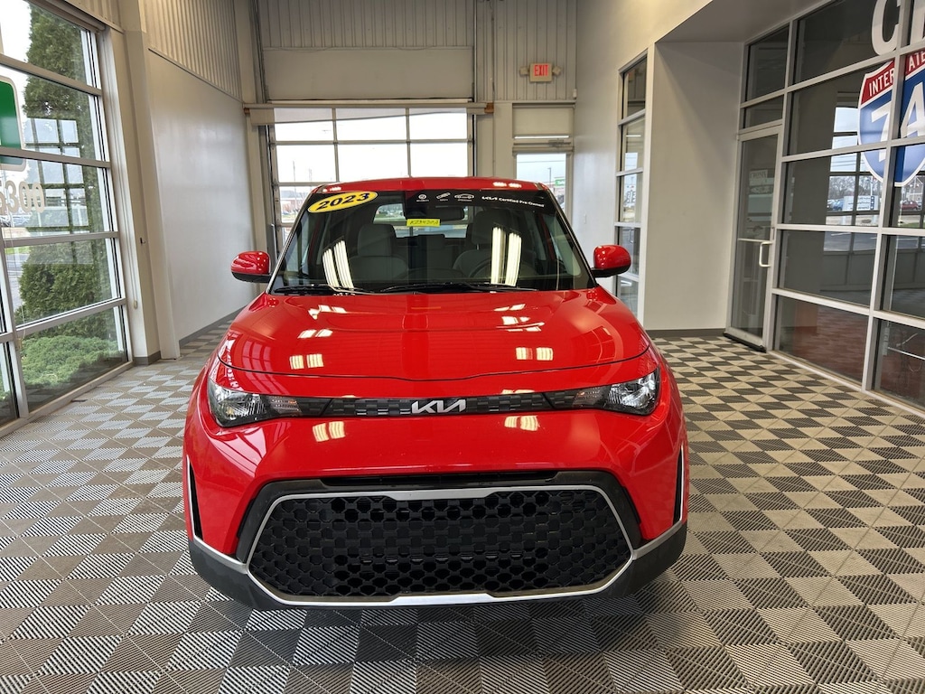 Certified 2023 Kia Soul LX Hatchback