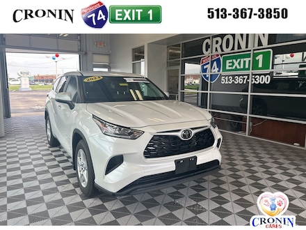 2024 Toyota Highlander LE SUV