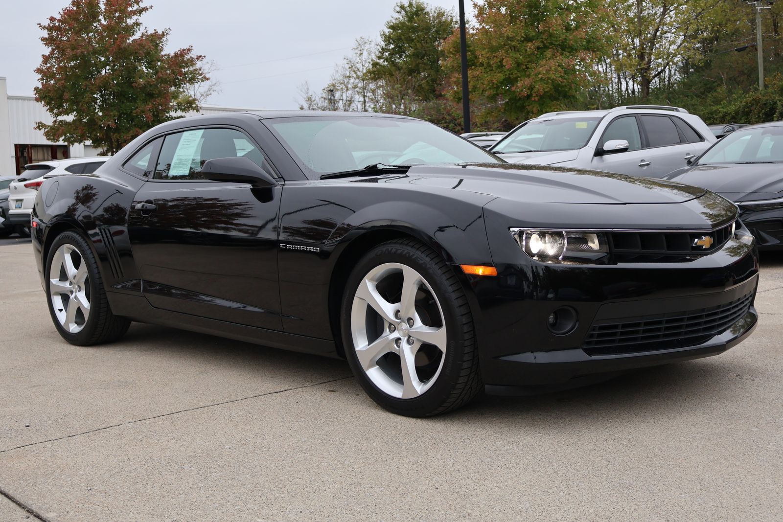 2015 Chevrolet Camaro 1LT photo 3