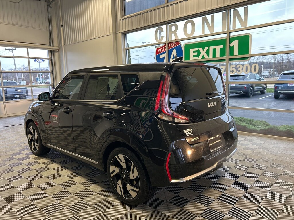 Certified 2024 Kia Soul GT-Line Hatchback