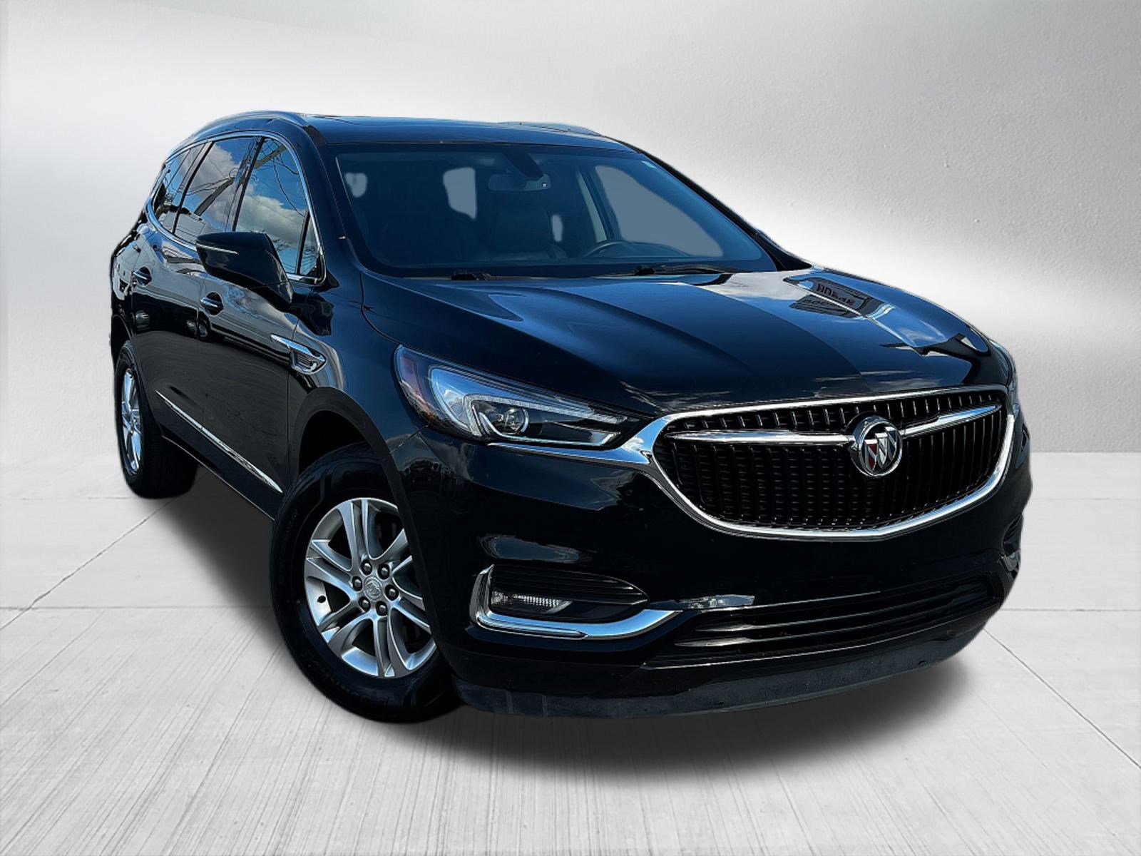 2019 Buick Enclave Essence photo 2
