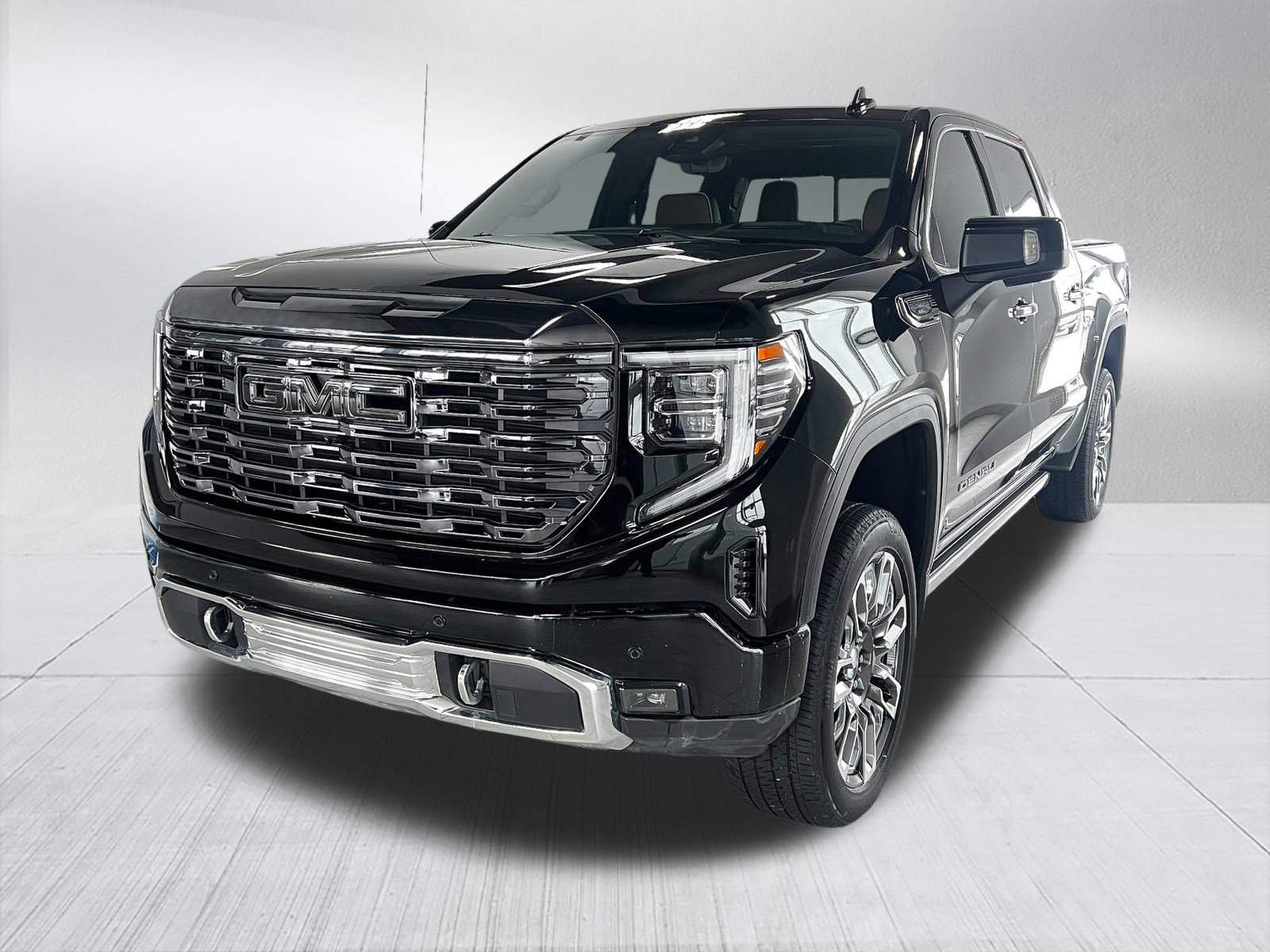 2024 GMC Sierra 4WD Crew Cab Short Box Denali Ultimate's photo