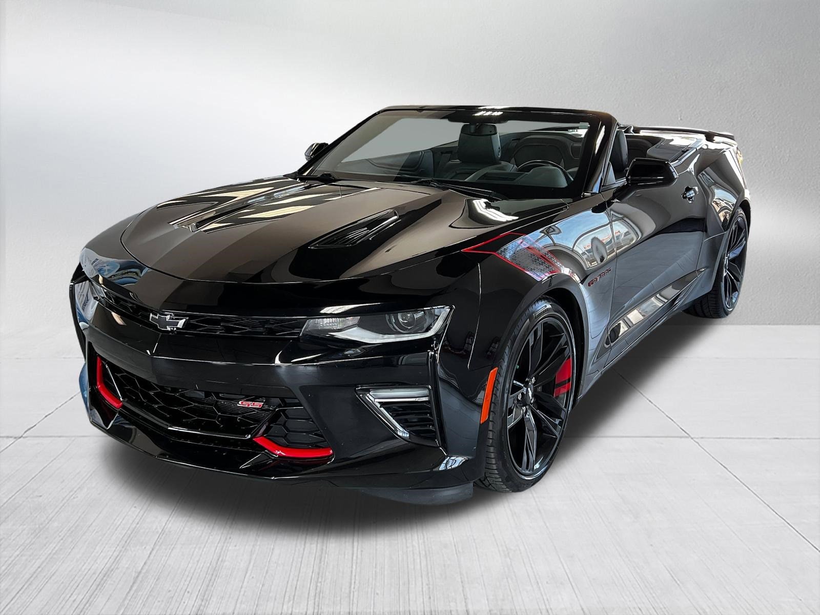 2018 Chevrolet Camaro 6.2 Convertible 2SS's photo
