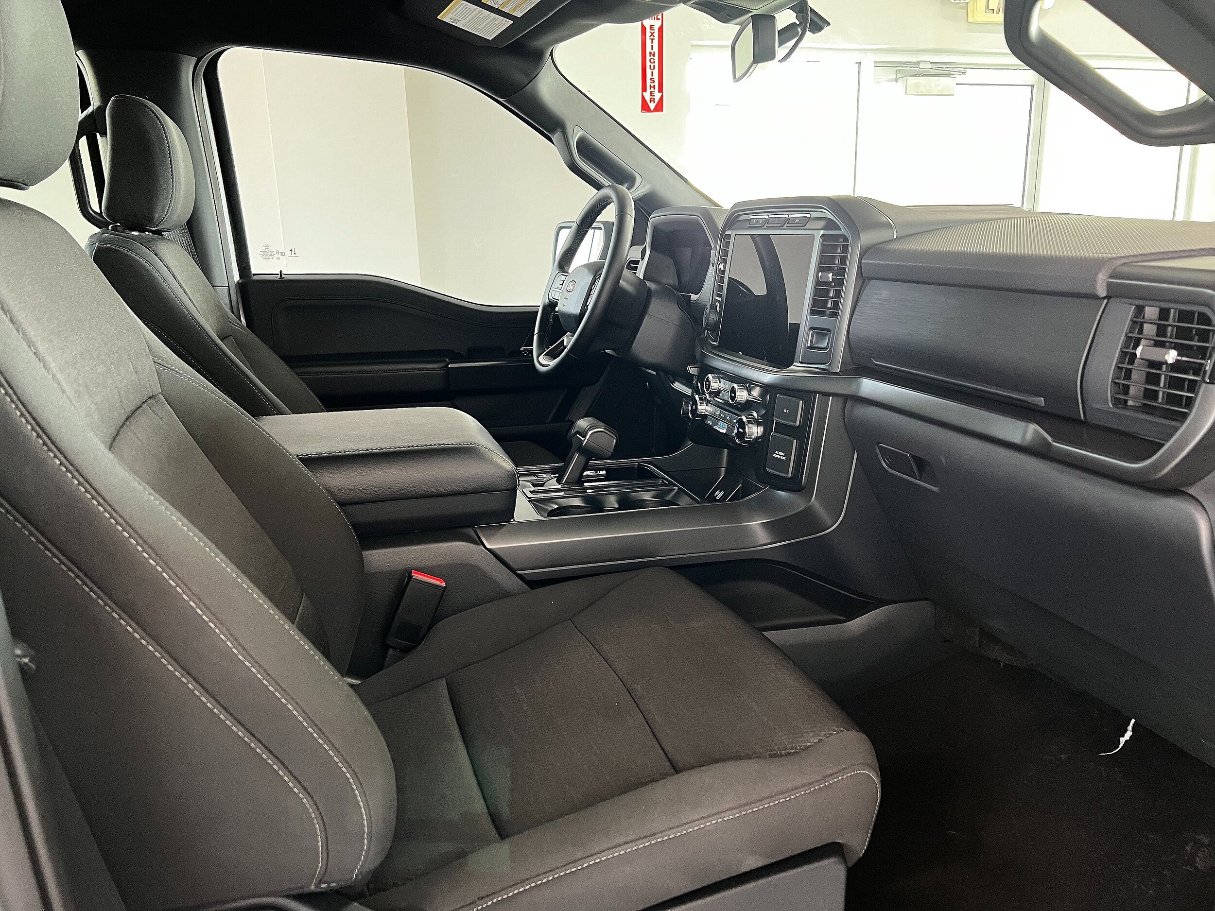 2024 Ford F-150 XLT - Photo 28