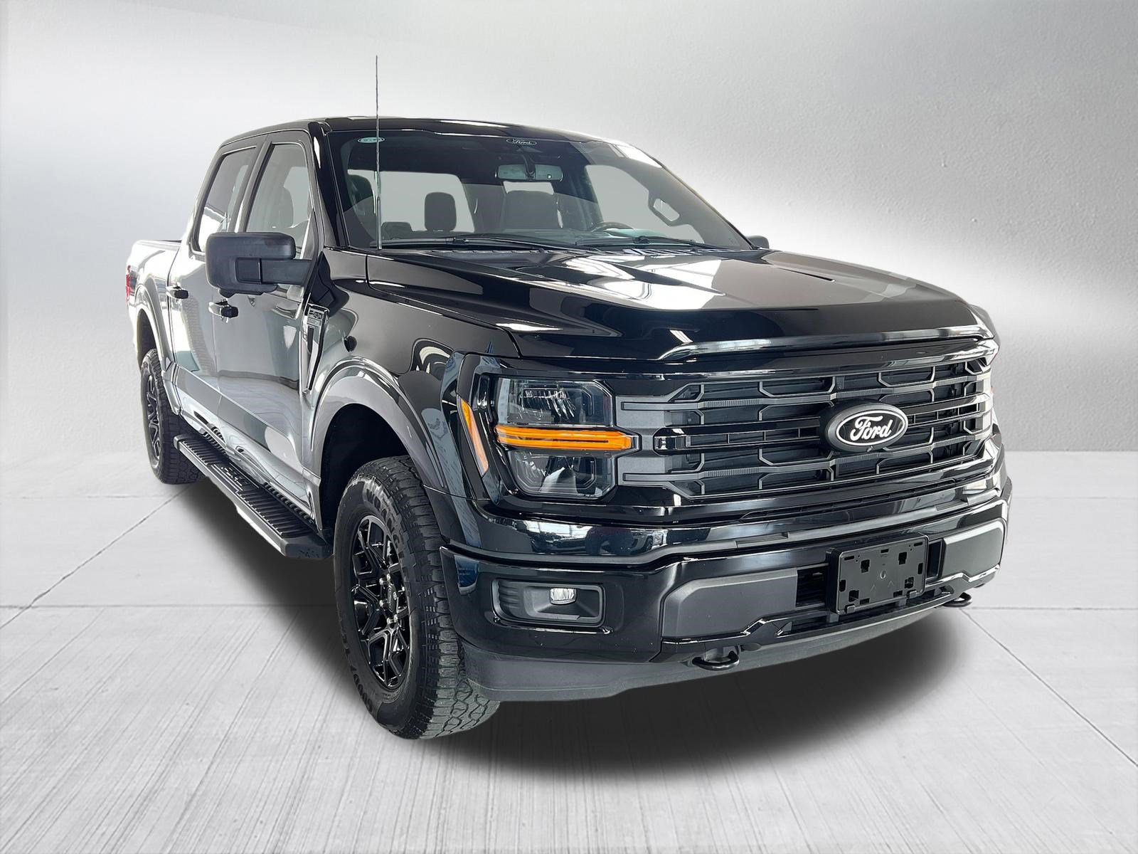 2024 Ford F-150 XLT - Photo 4