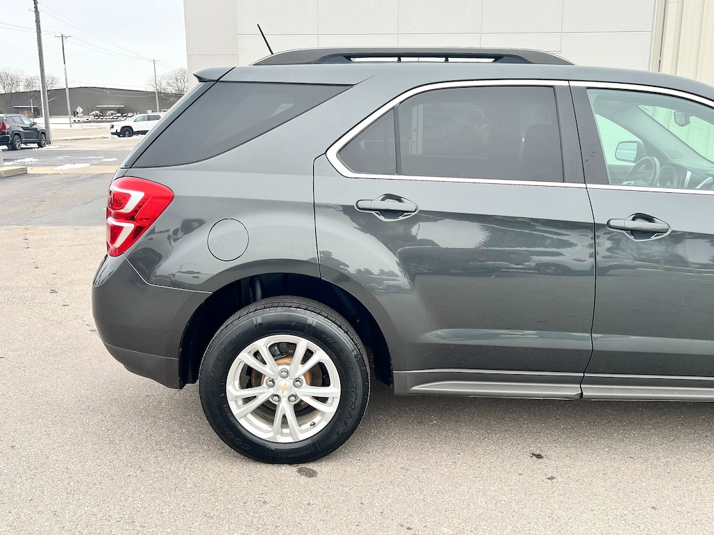 Used 2017 Chevrolet Equinox LT Sport Utility