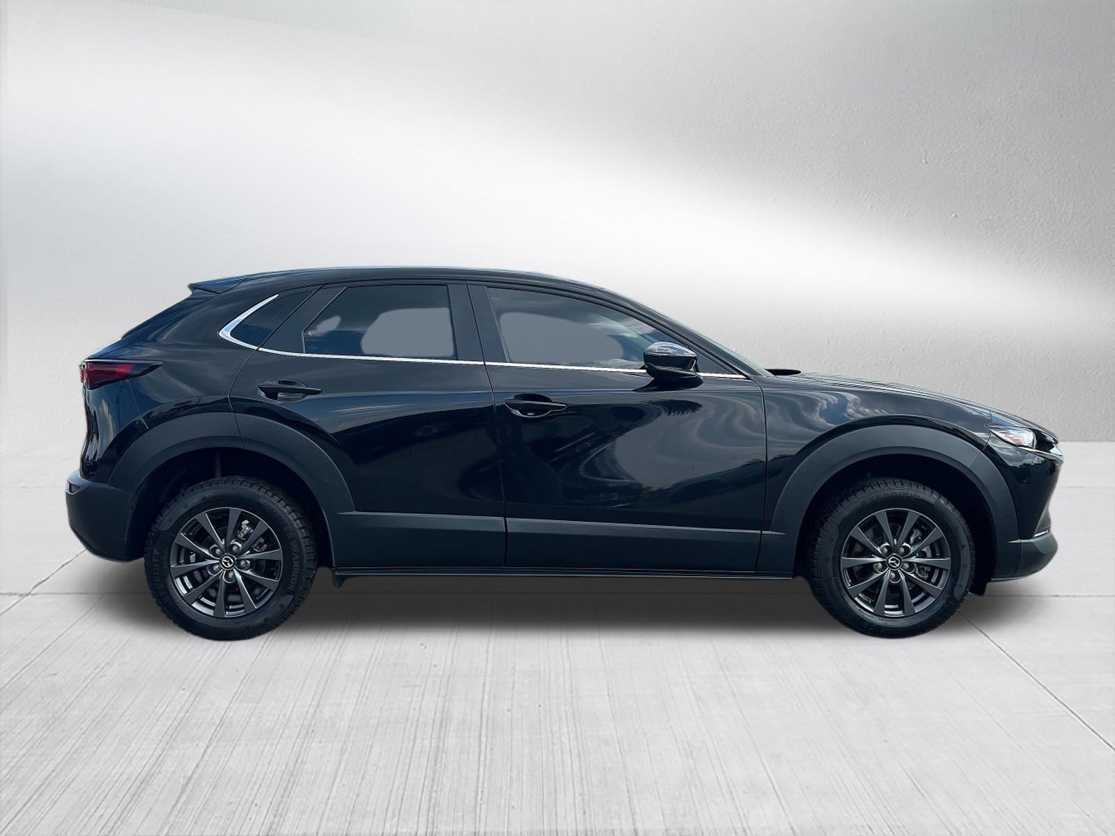2022 Mazda CX-30 2.5 Select photo 3