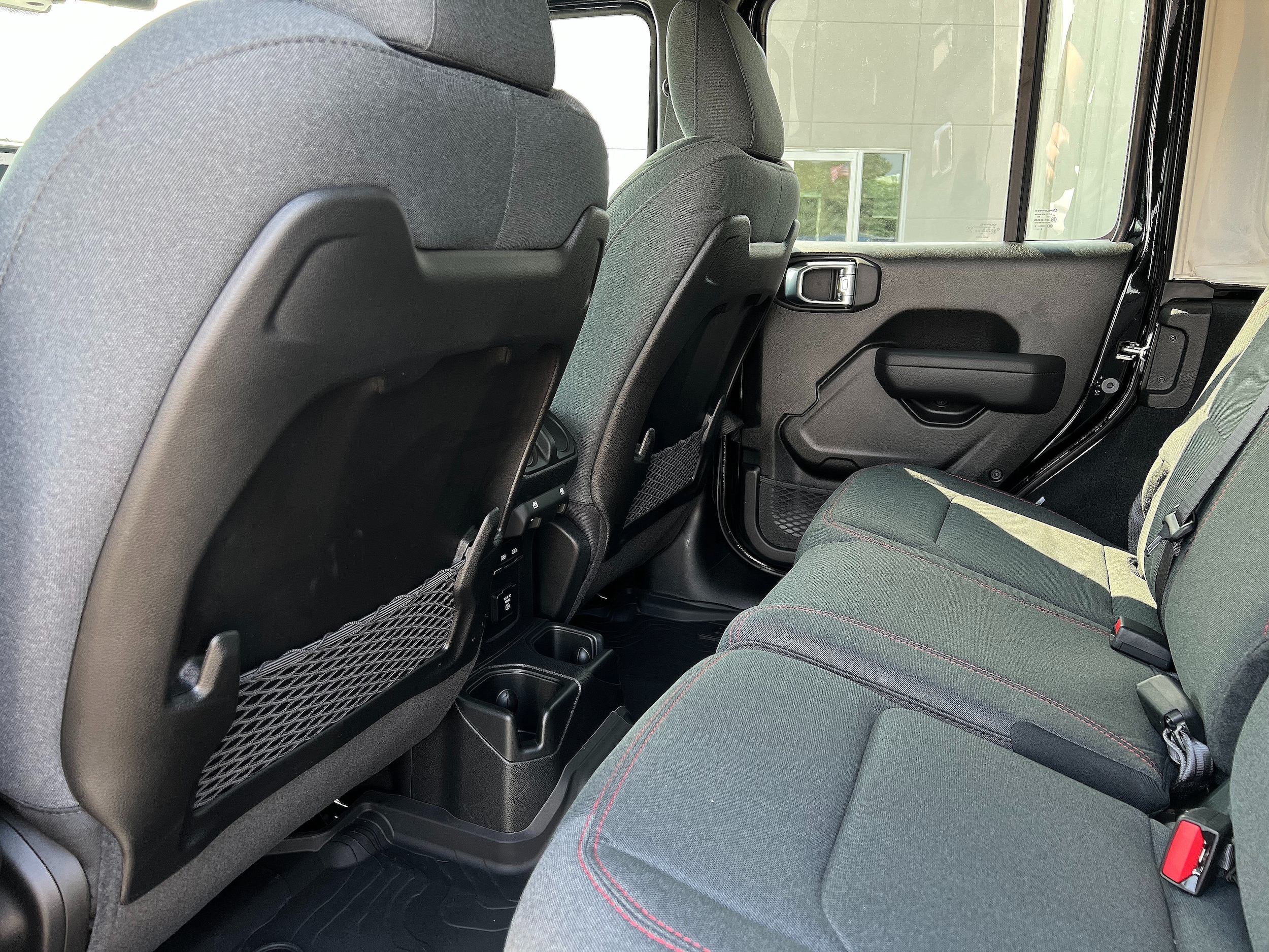 2026 Jeep Wrangler 4-Door Rubicon - Photo 18