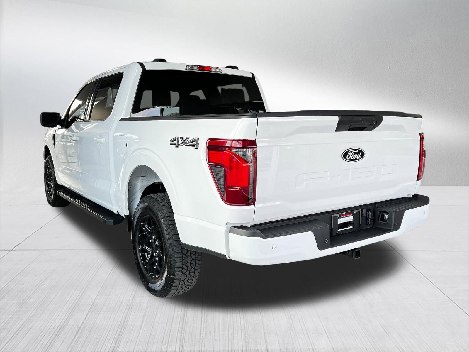 2024 Ford F-150 XLT - Photo 6