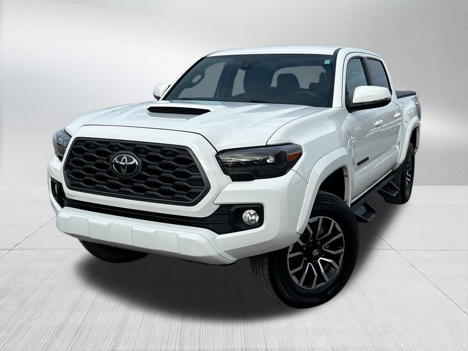 2022 Toyota Tacoma TRD Sport's photo
