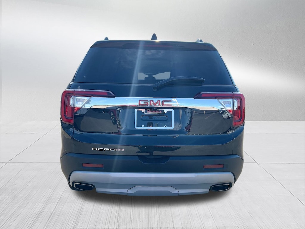 Used 2023 GMC Acadia SLT Sedan