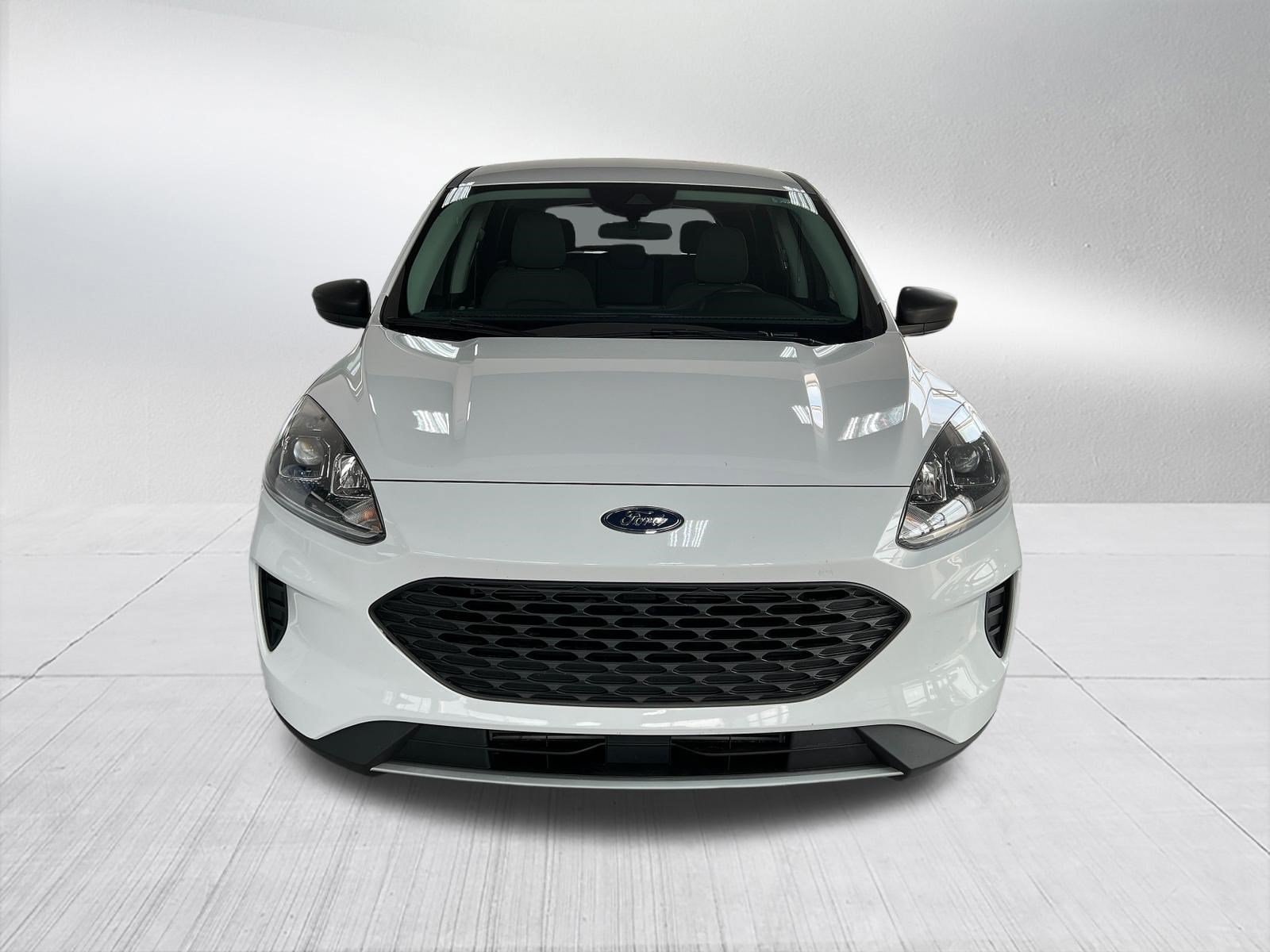 Used 2022 Ford Escape S with VIN 1FMCU9F68NUB28628 for sale in Hillsdale, MI