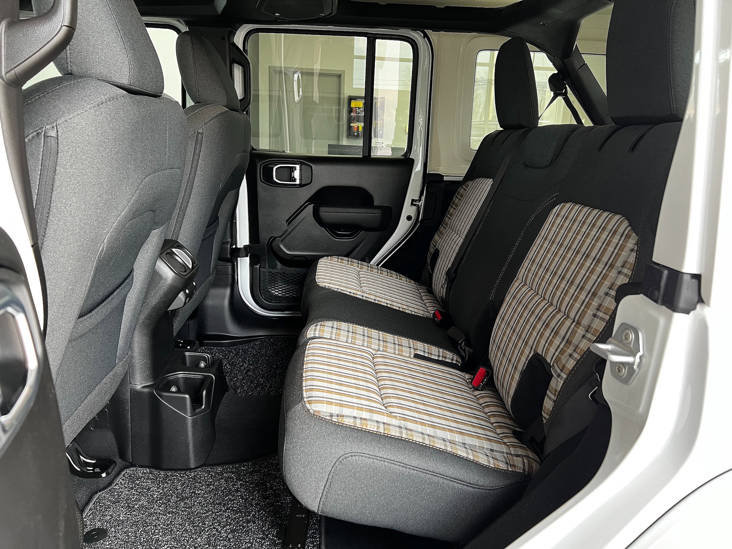 2026 Jeep Wrangler 4-Door 85th Anniversary Edition - Photo 21