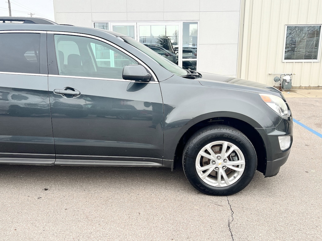 Used 2017 Chevrolet Equinox LT Sport Utility
