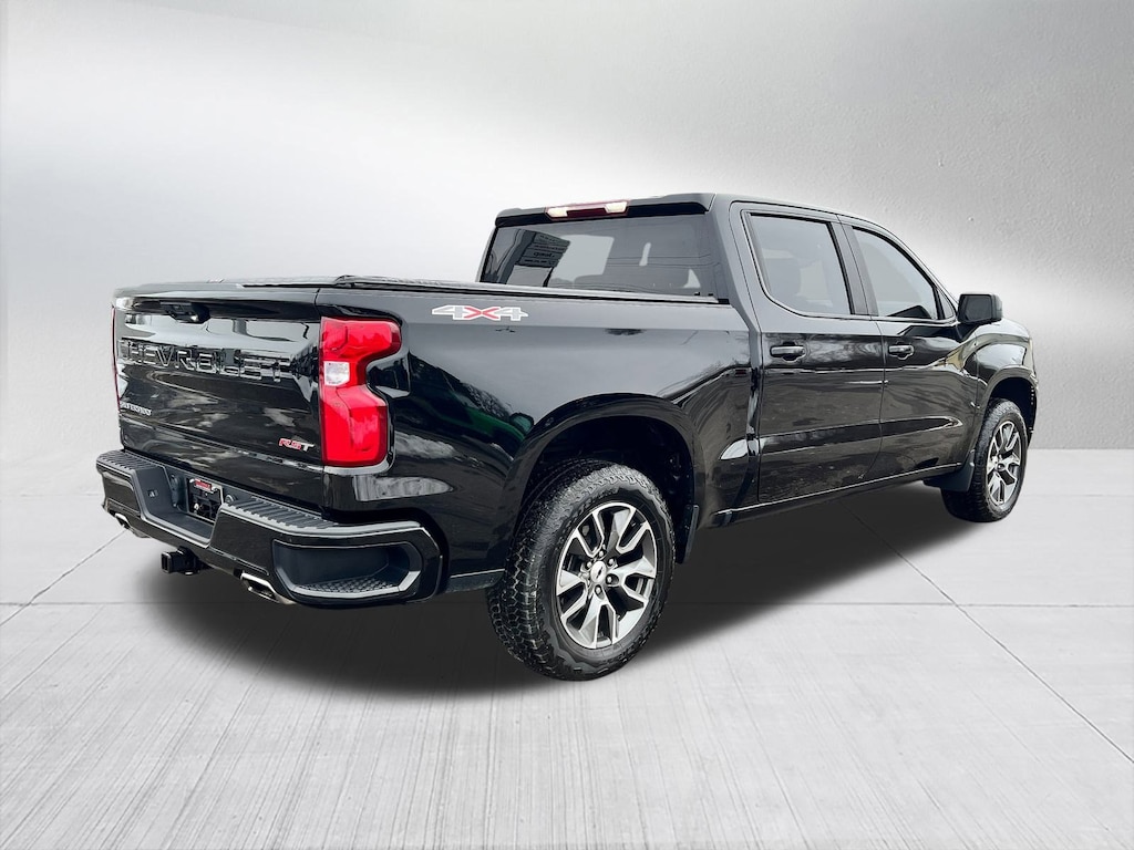 Used 2022 Chevrolet Silverado 1500 RST Crew Cab 4WD Pickup