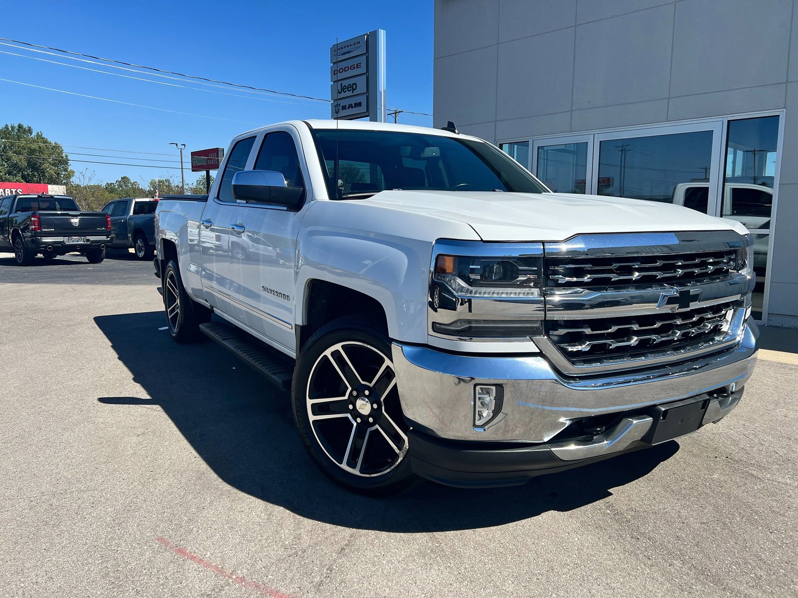 Used 2016 Chevrolet Silverado 1500 LTZ with VIN 1GCVKSEC2GZ185169 for sale in Hillsdale, MI