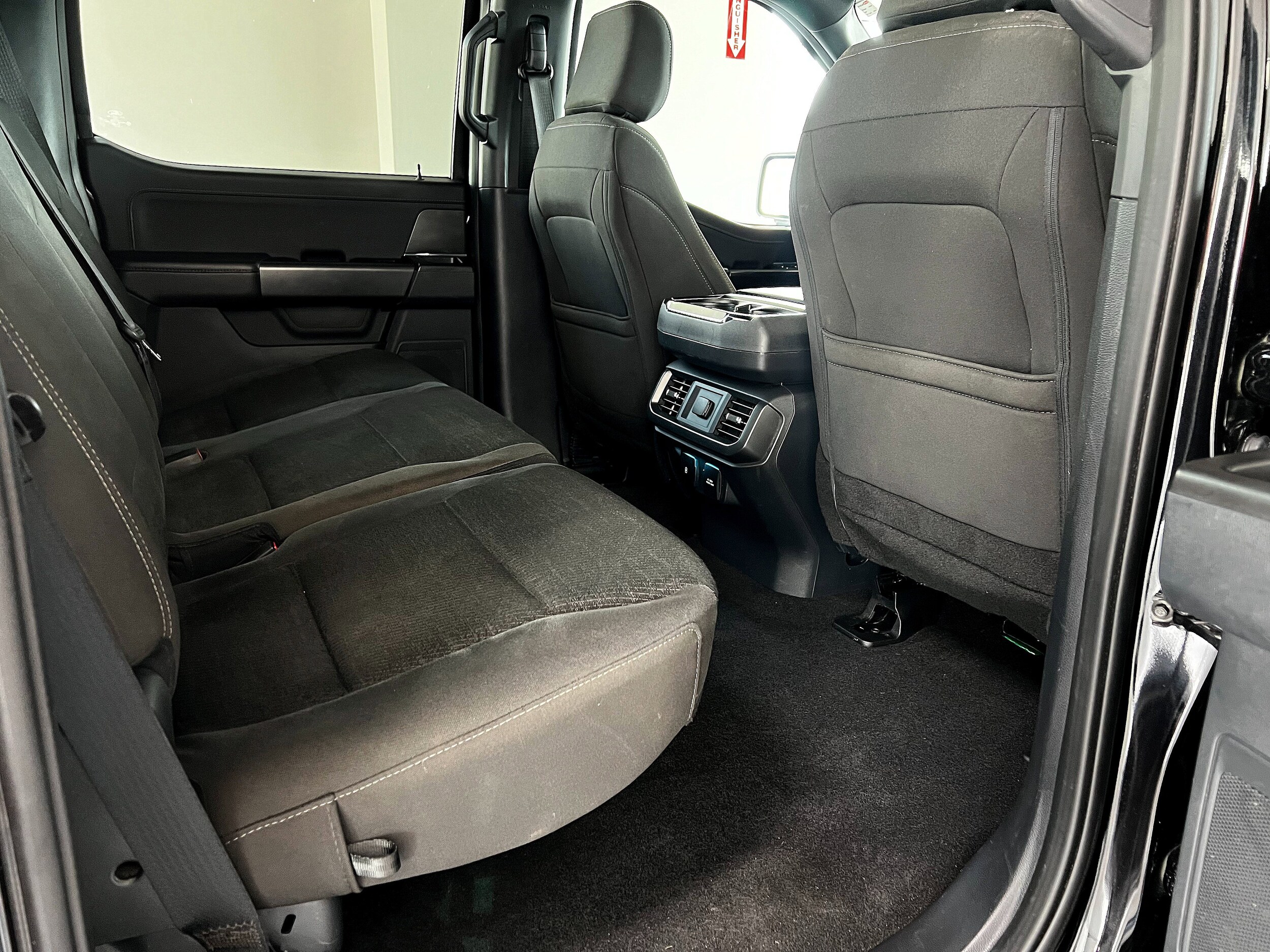 2024 Ford F-150 XLT - Photo 27