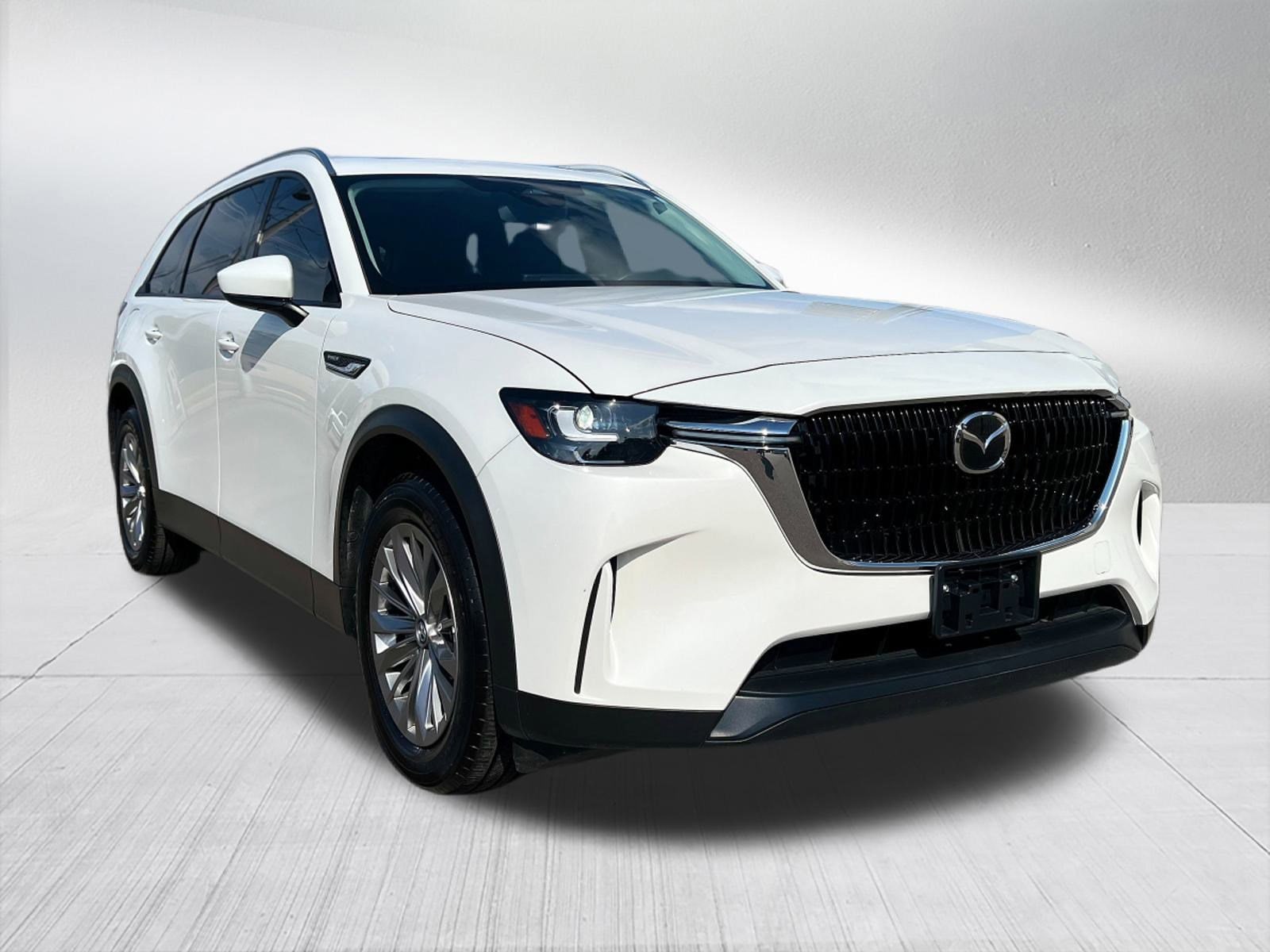 2024 Mazda CX-90 Preferred Package's photo