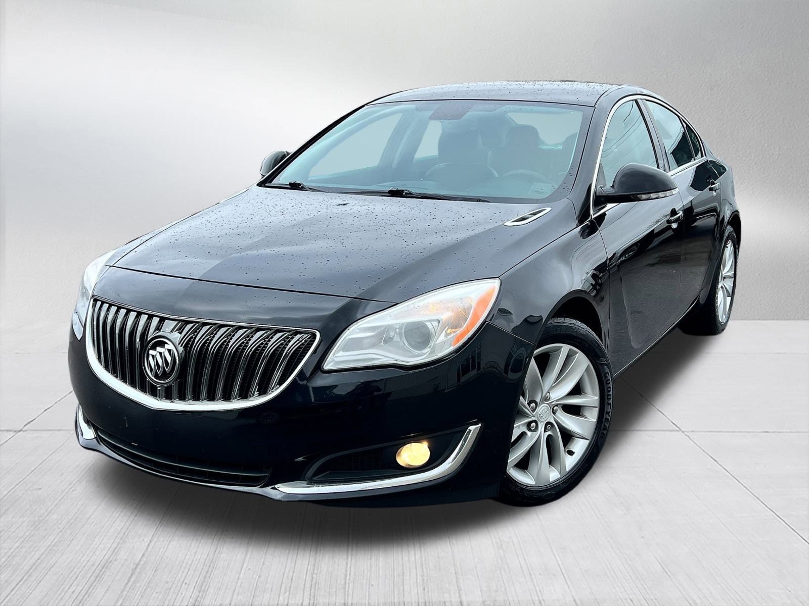 2015 Buick Regal Base's photo