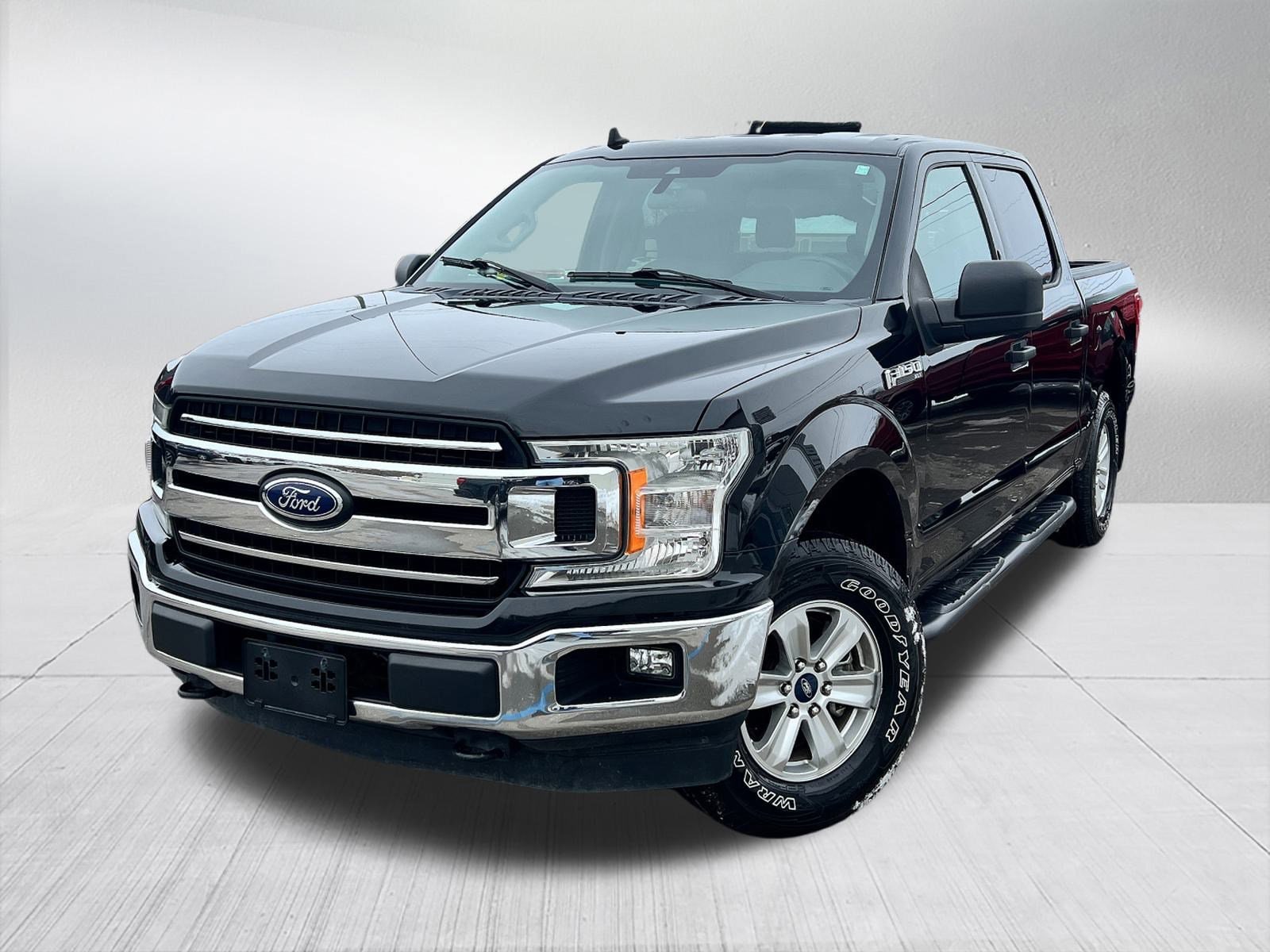 2019 Ford F-150 XLT's photo